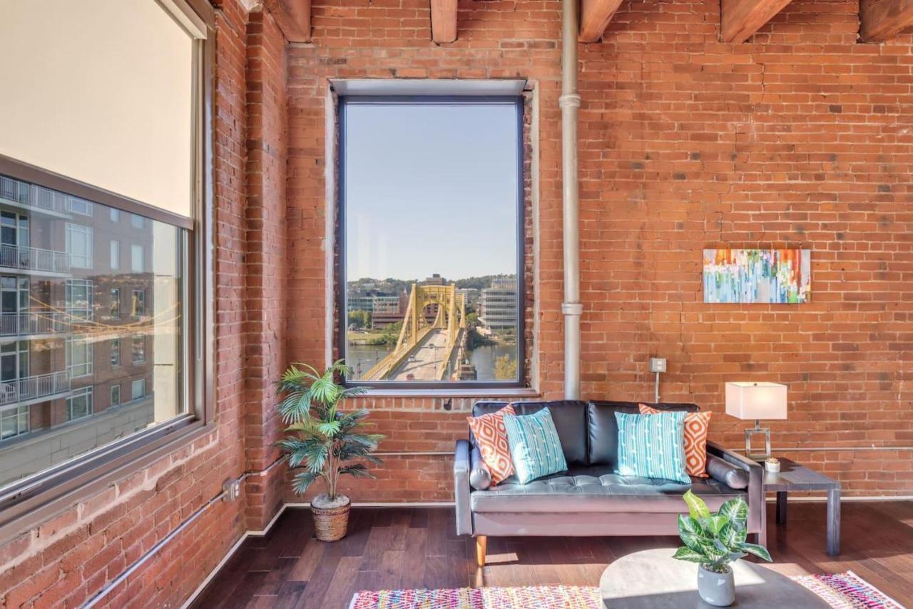 Frontdesk Aria Cultural District Lofts Downtown Pittsburgh Exterior photo